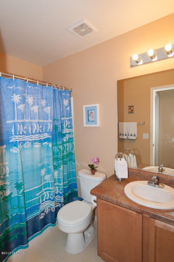 7632 W Granite Ridge Court