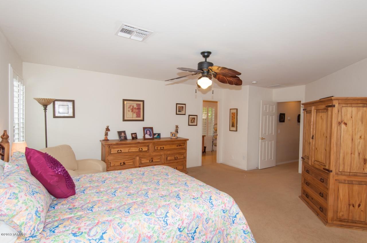 7632 W Granite Ridge Court