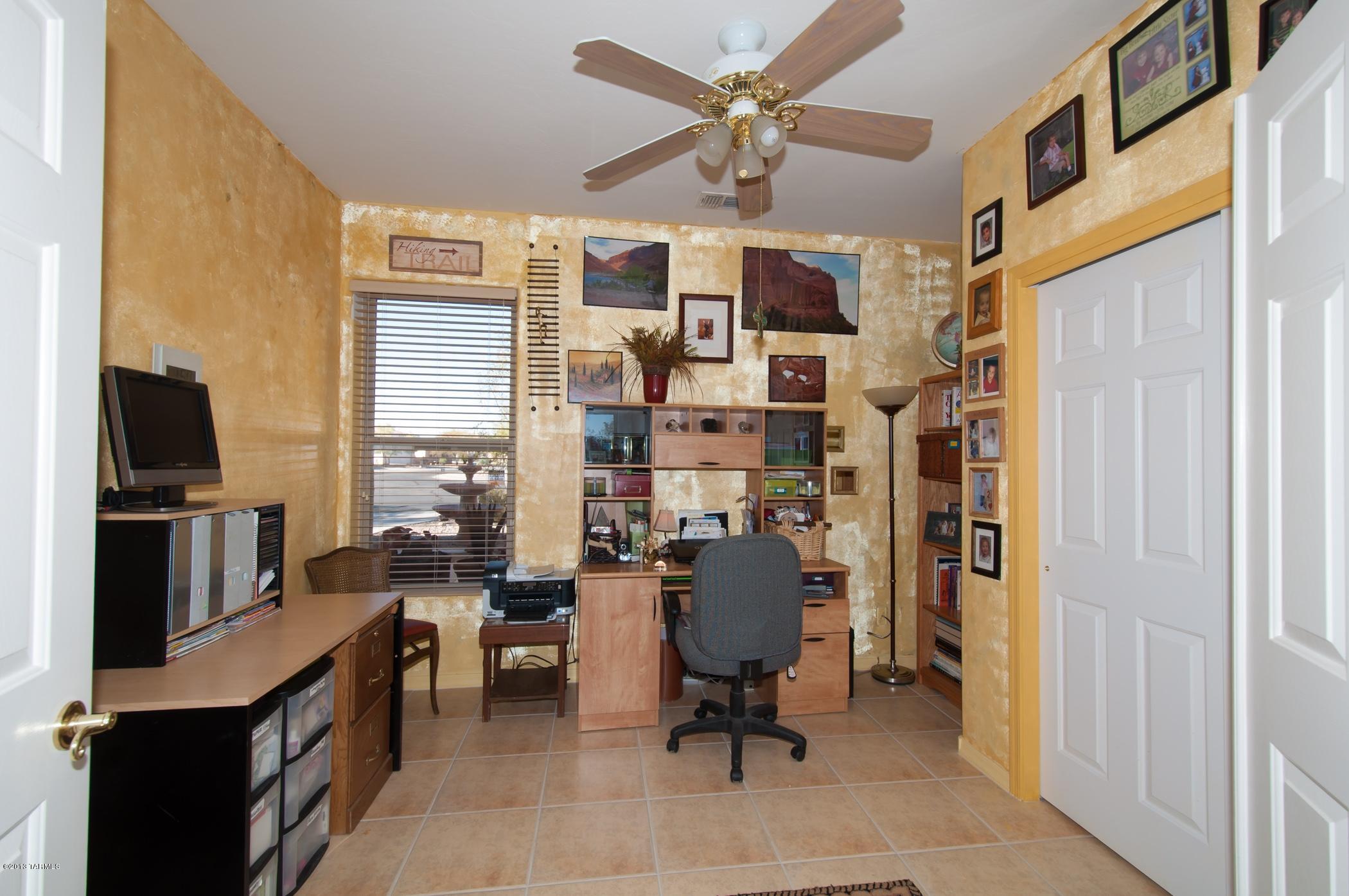 3528 N Tin Star Place