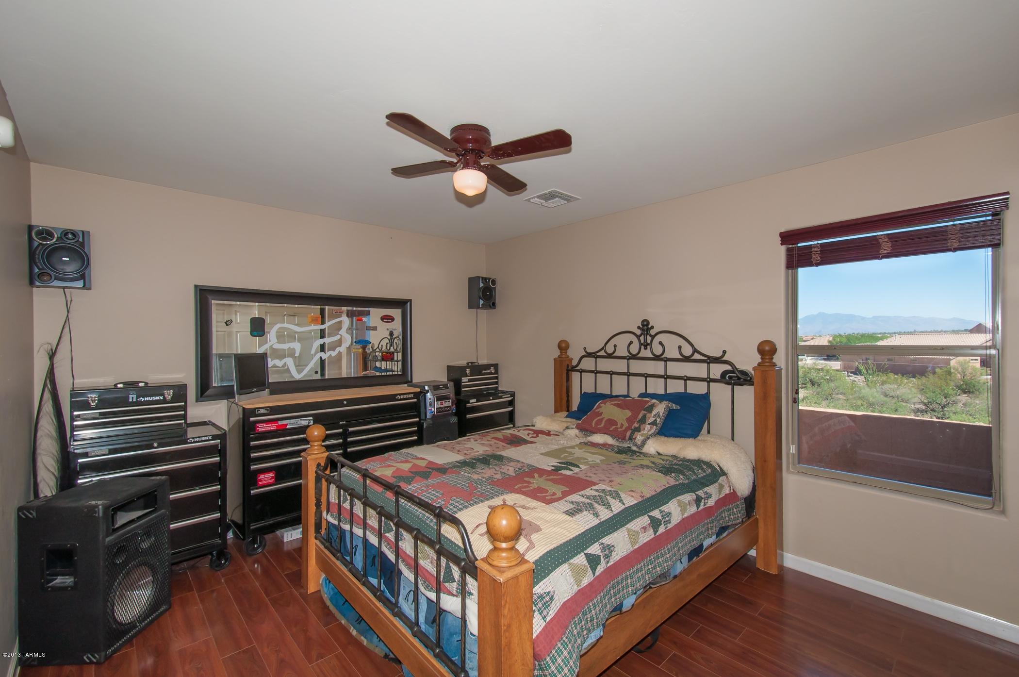 17183 S Sienna Bluffs Trail