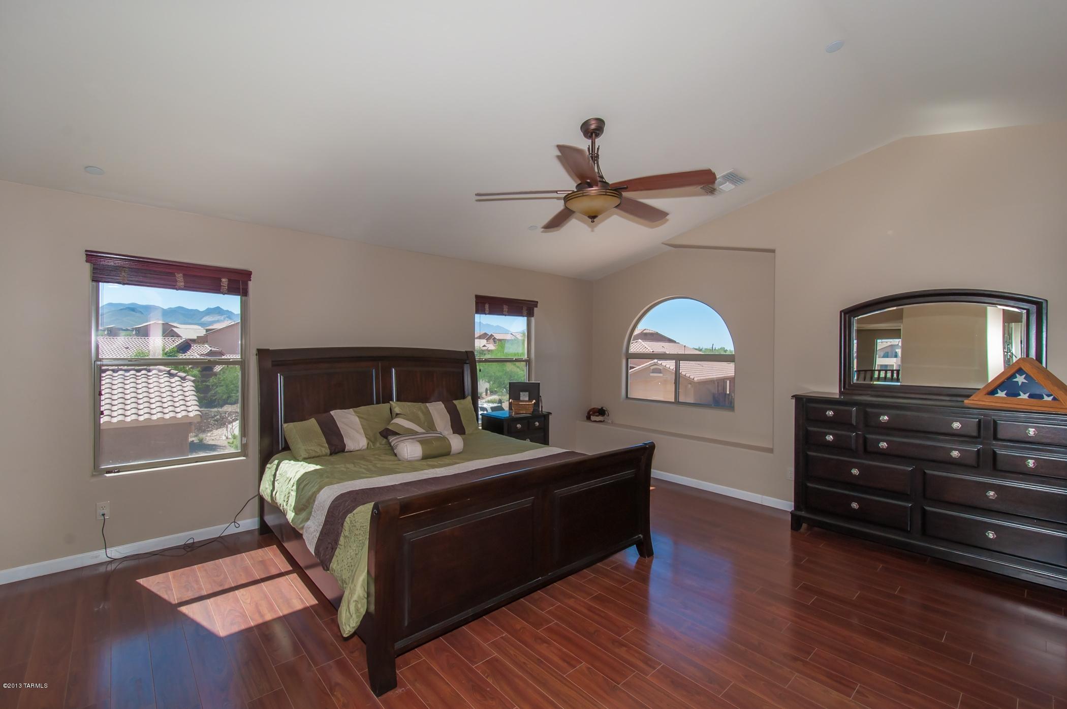 17183 S Sienna Bluffs Trail