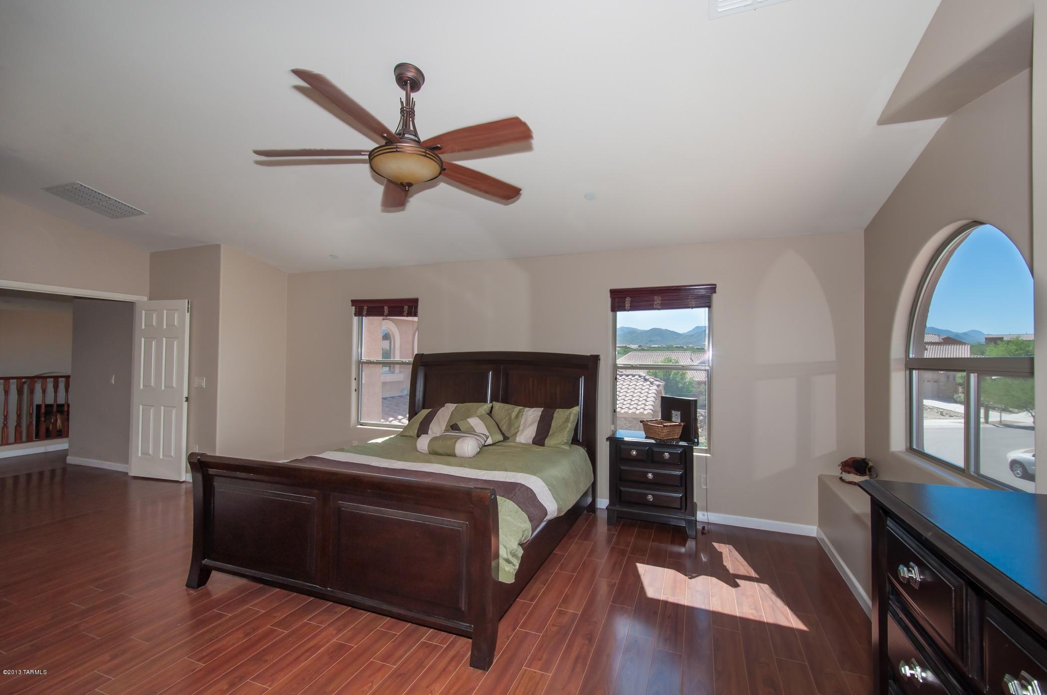 17183 S Sienna Bluffs Trail