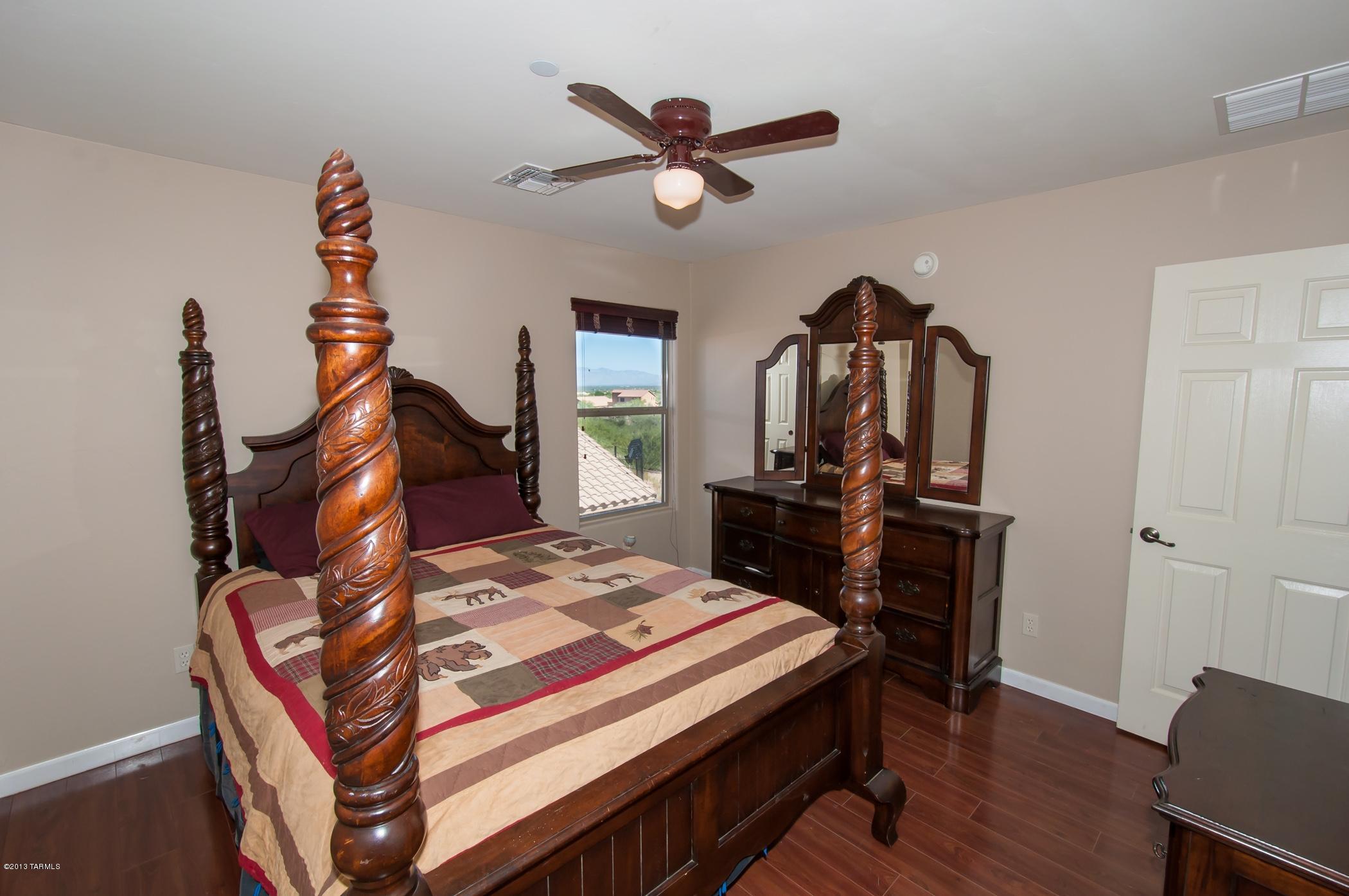 17183 S Sienna Bluffs Trail