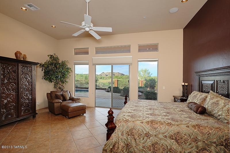 680 W Bright Canyon Drive