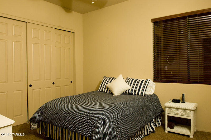 680 W Bright Canyon Drive