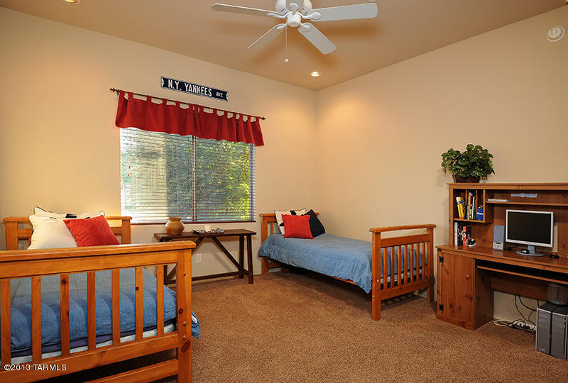 680 W Bright Canyon Drive