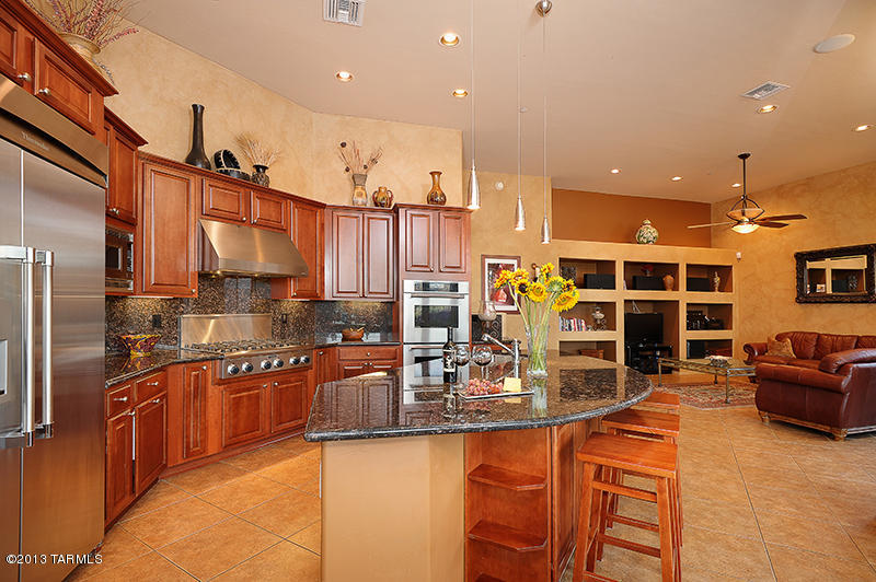 680 W Bright Canyon Drive