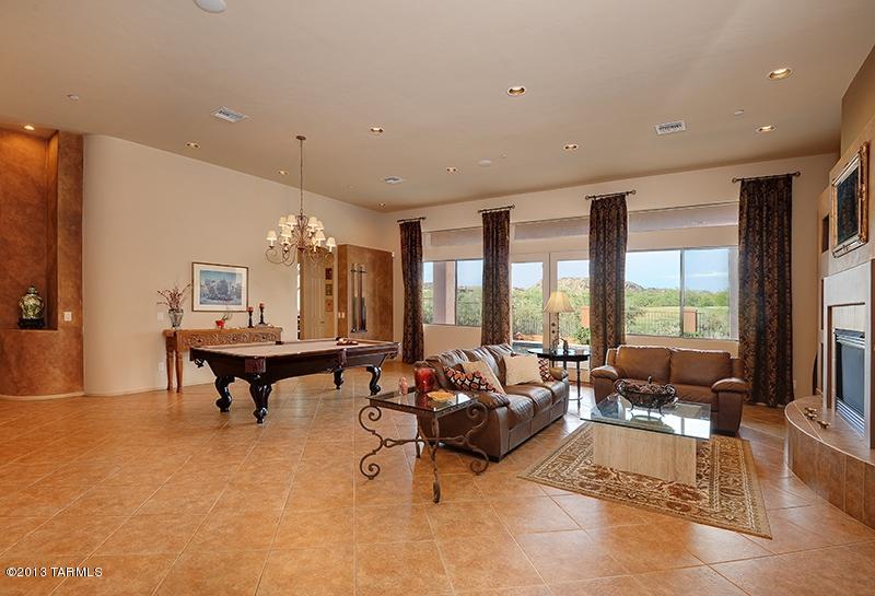 680 W Bright Canyon Drive