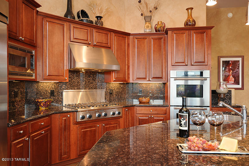 680 W Bright Canyon Drive