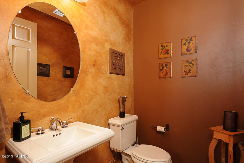 680 W Bright Canyon Drive