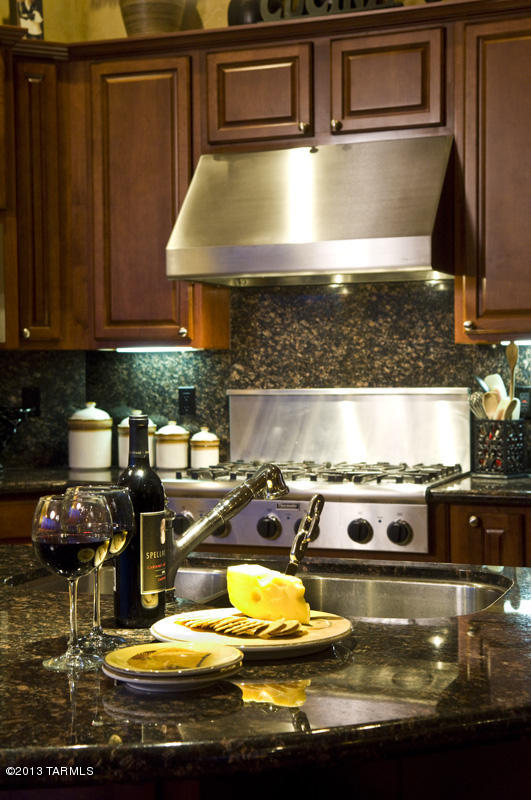 680 W Bright Canyon Drive