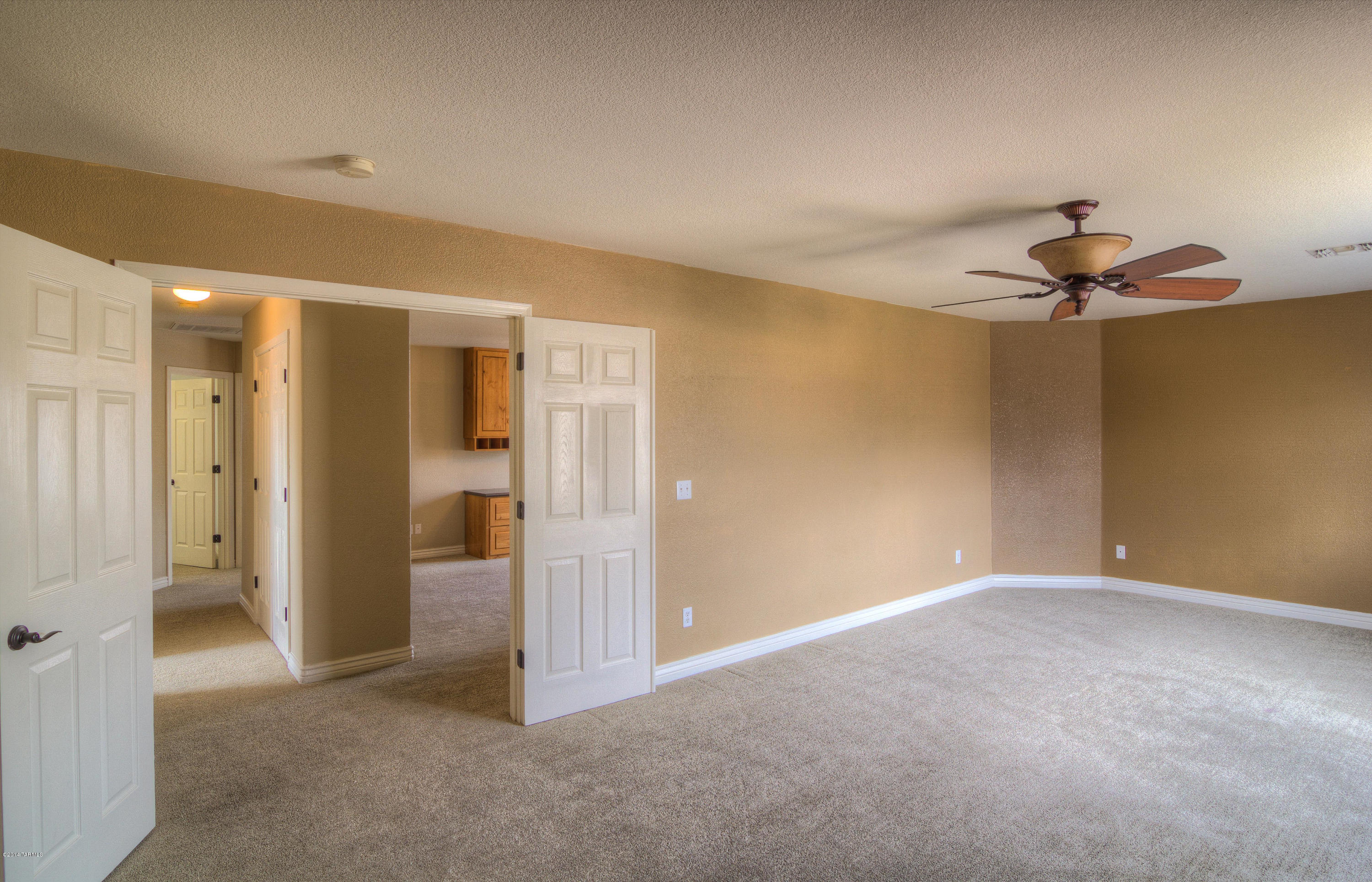 10236 N Nine Iron Drive