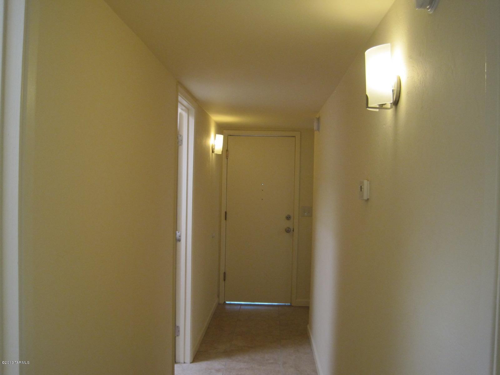 1936 N Frances Boulevard