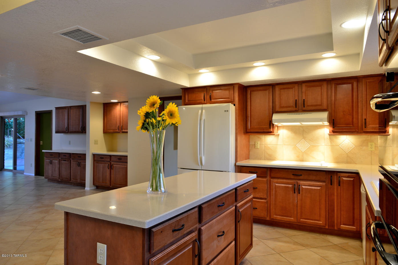 8421 E Fernhill Drive