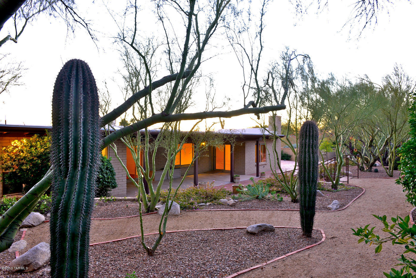 8421 E Fernhill Drive