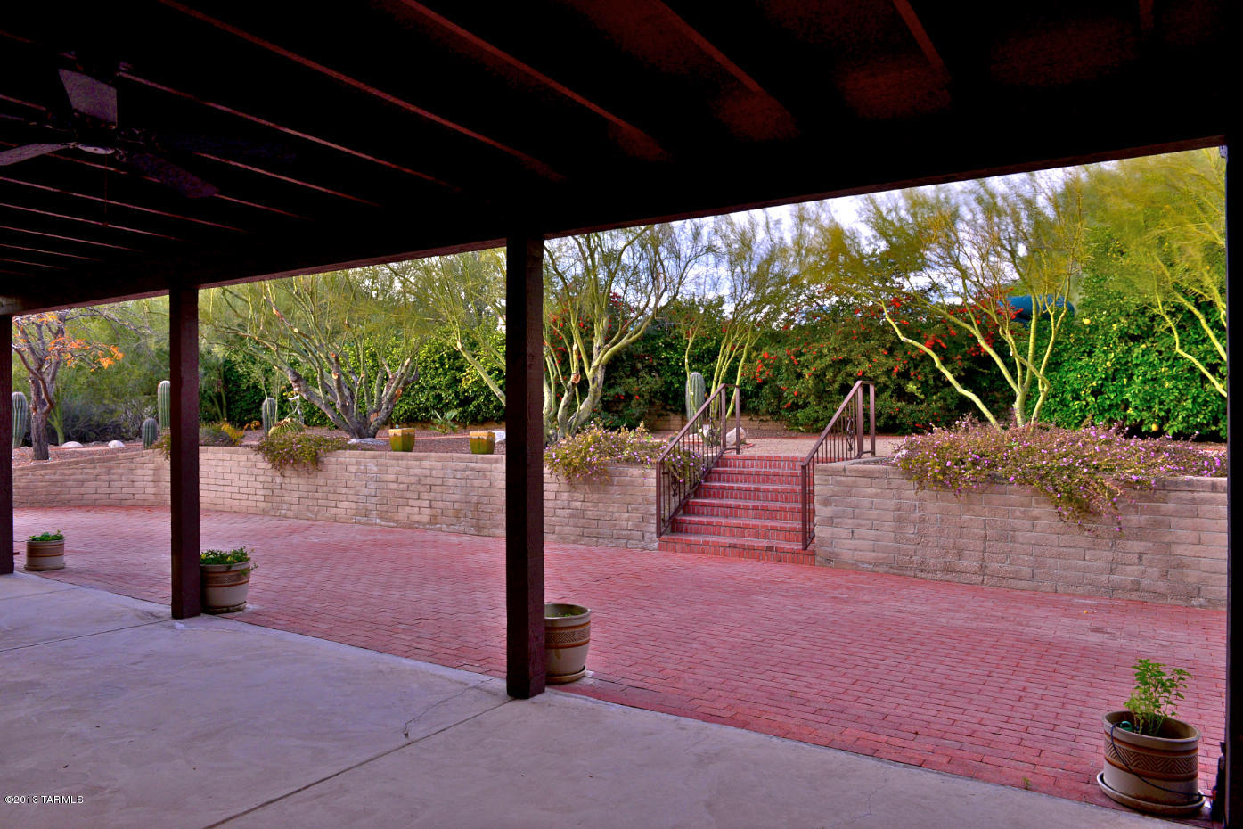 8421 E Fernhill Drive