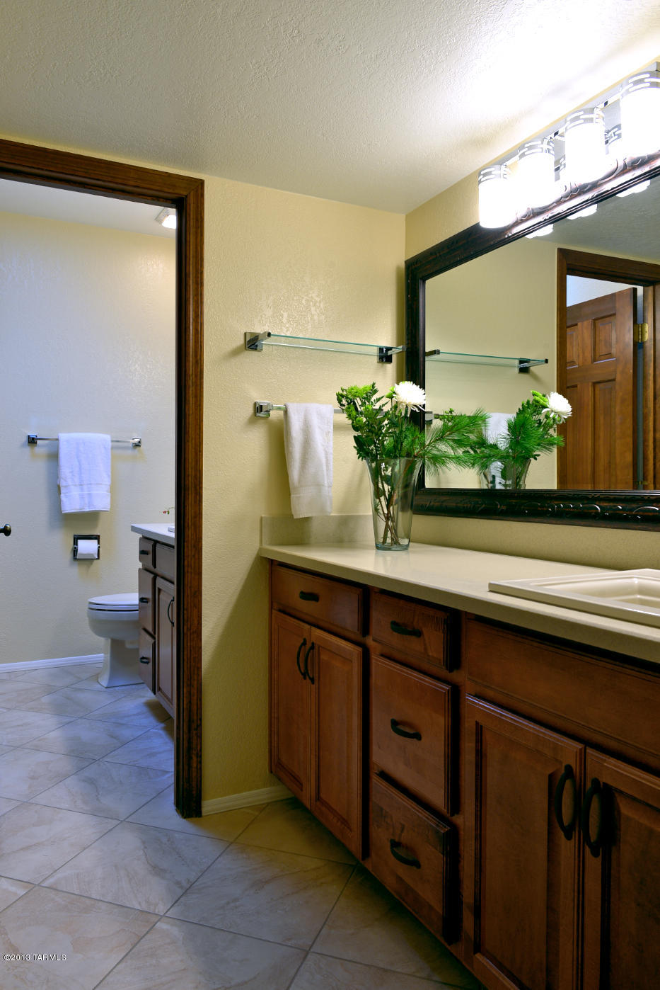 8421 E Fernhill Drive