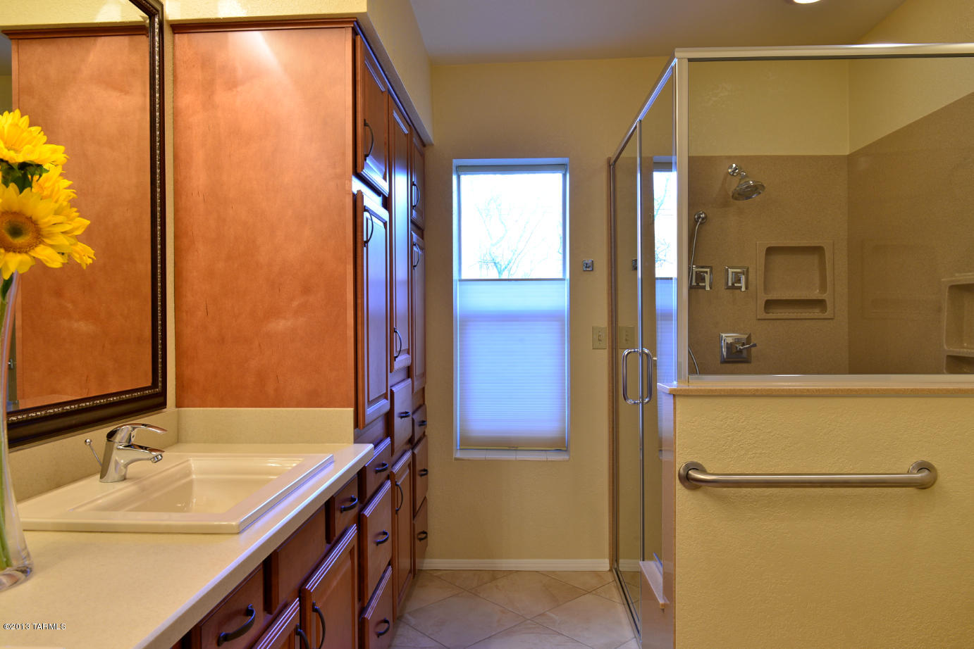 8421 E Fernhill Drive