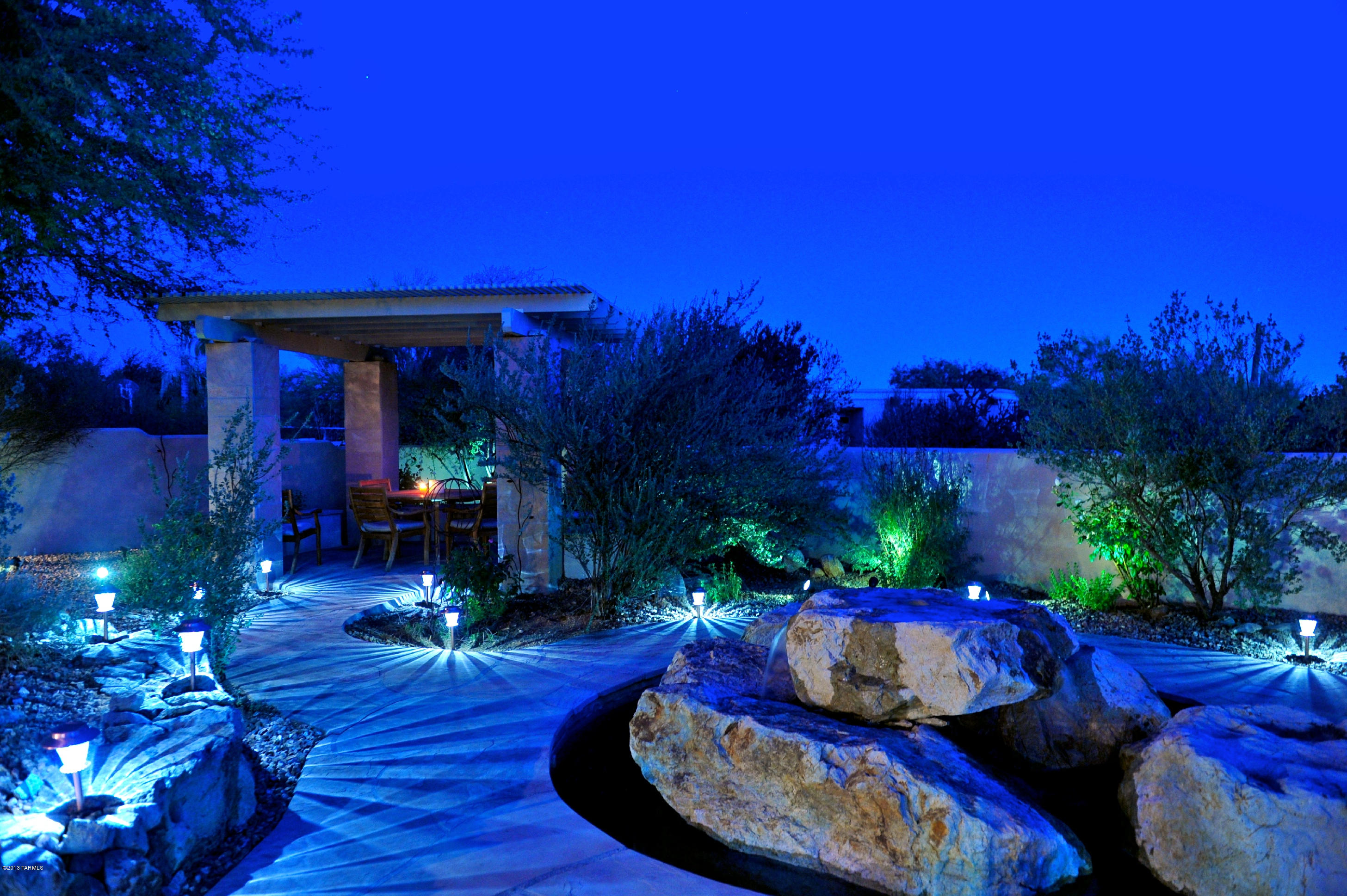 5732 N Camino Arturo