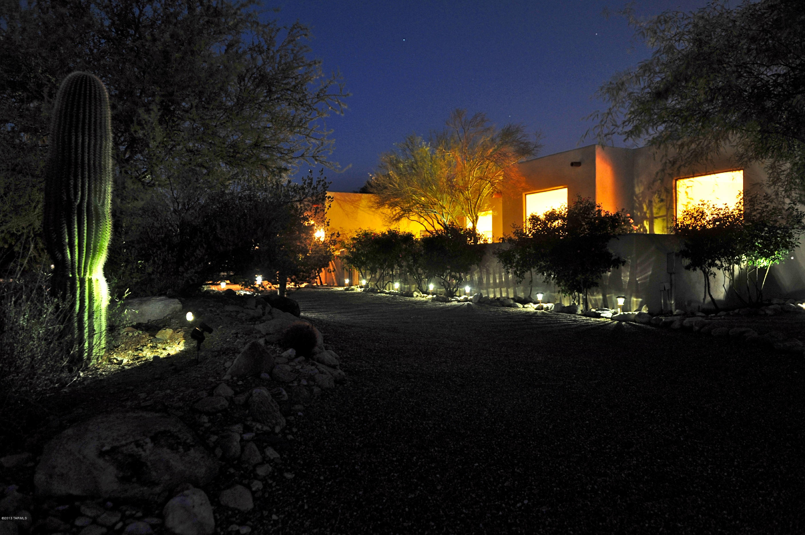 5732 N Camino Arturo