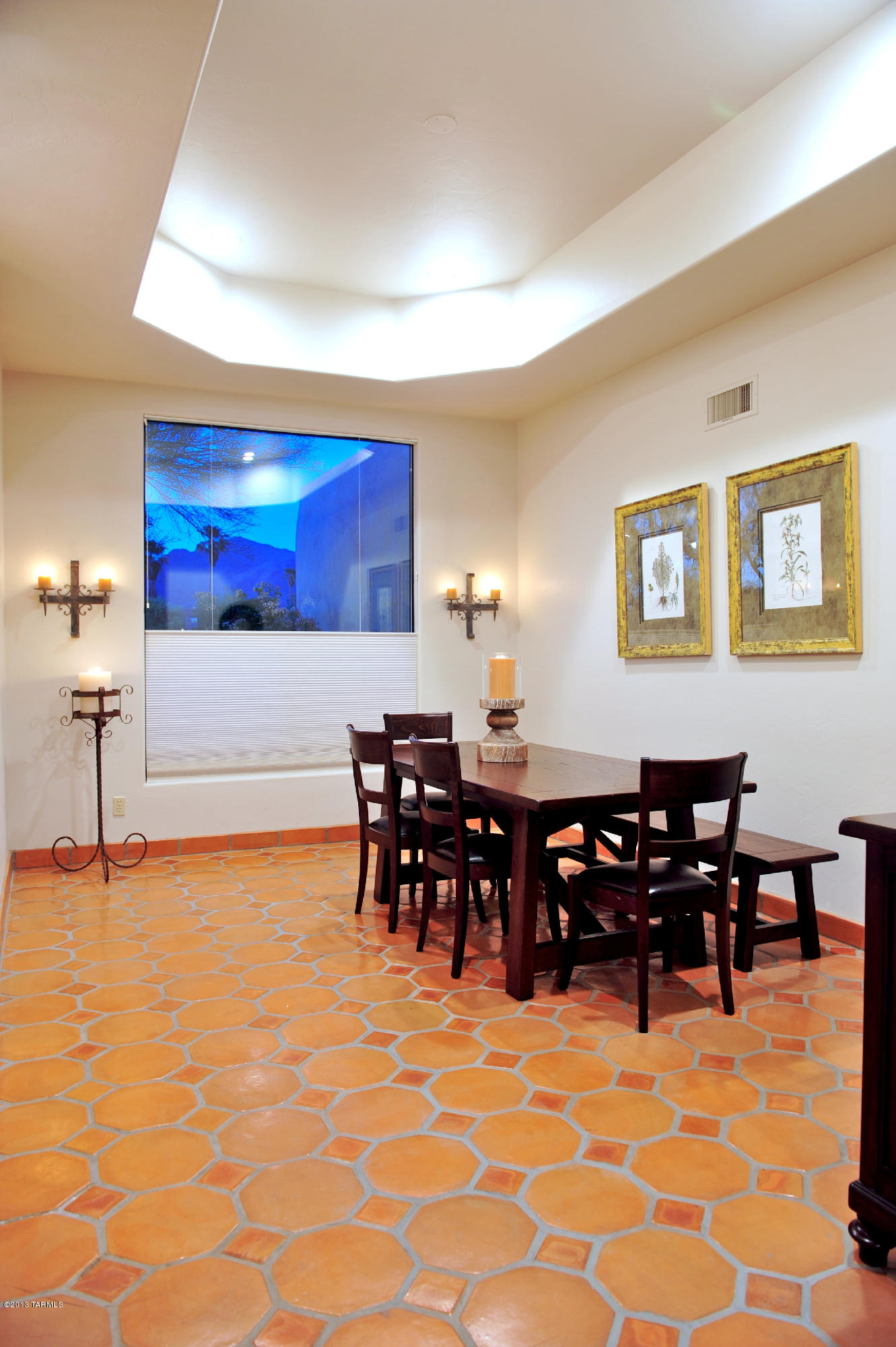 5732 N Camino Arturo