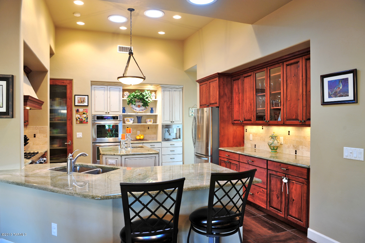 7598 N Mystic Canyon Drive