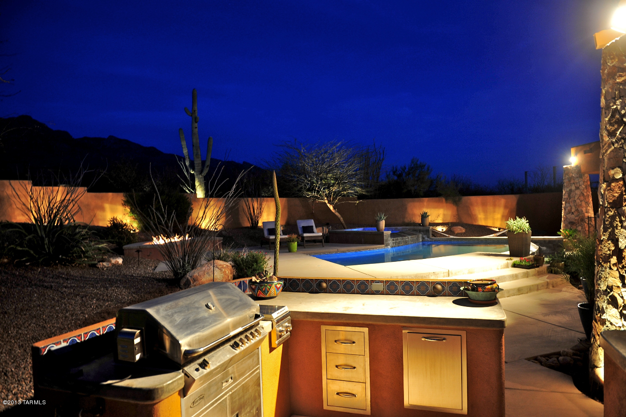 7598 N Mystic Canyon Drive