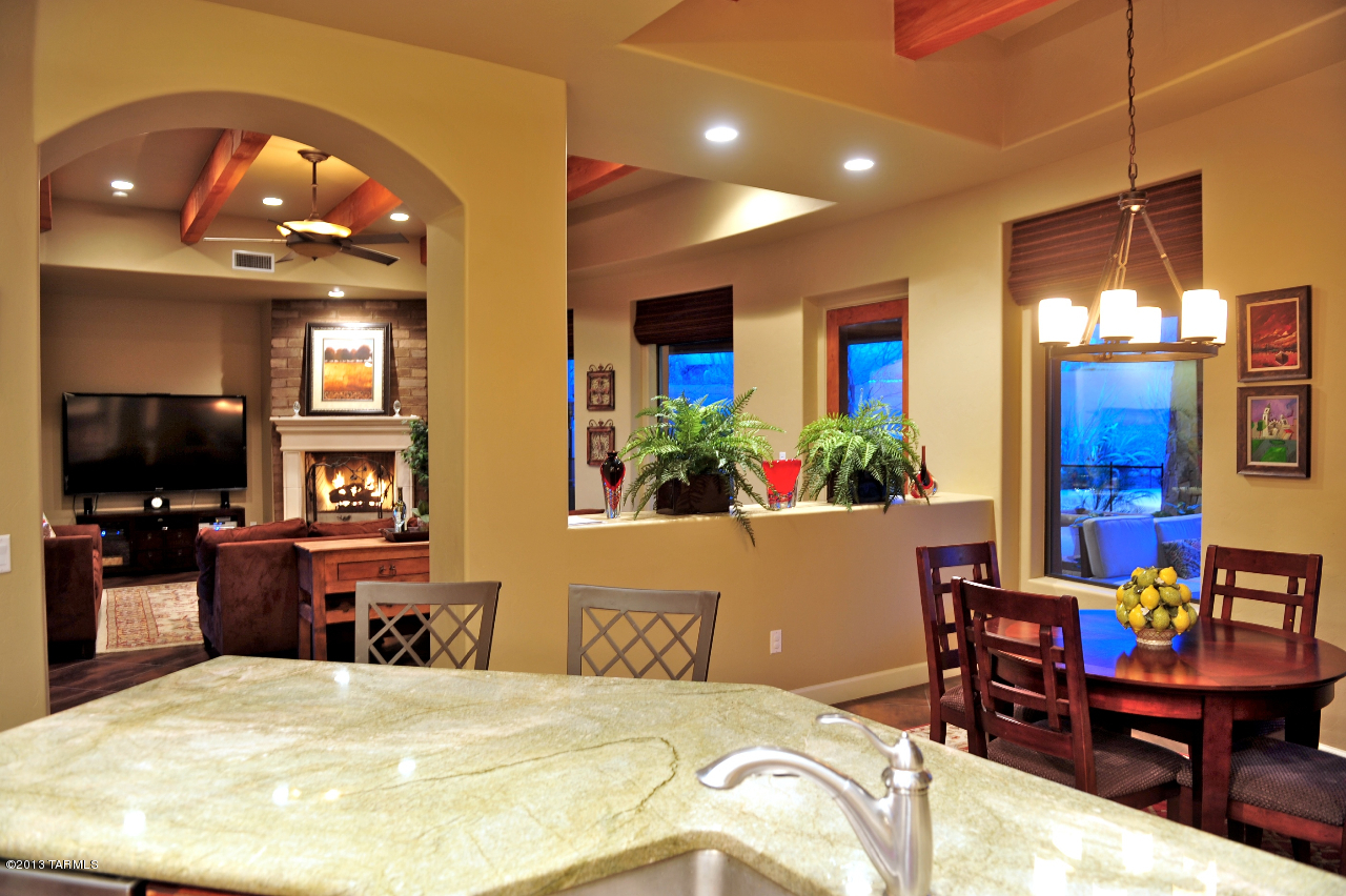 7598 N Mystic Canyon Drive