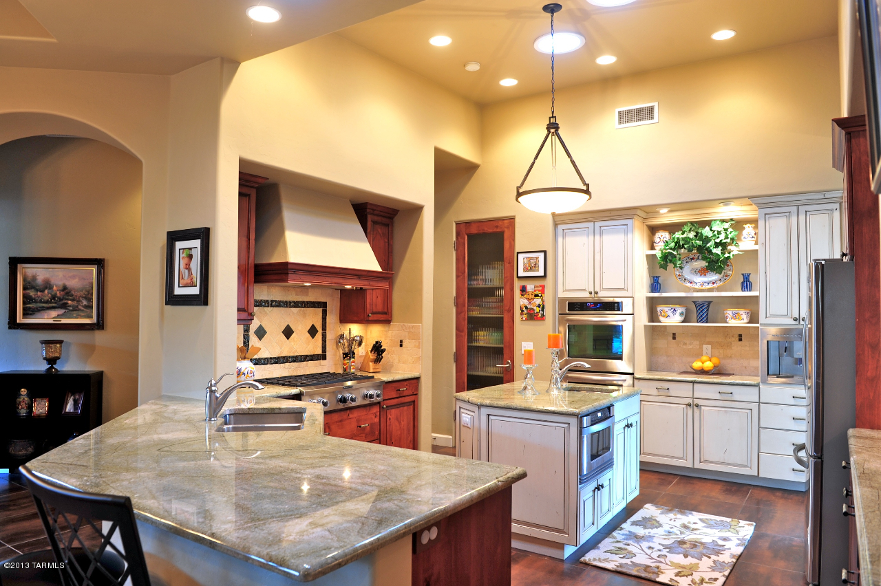 7598 N Mystic Canyon Drive