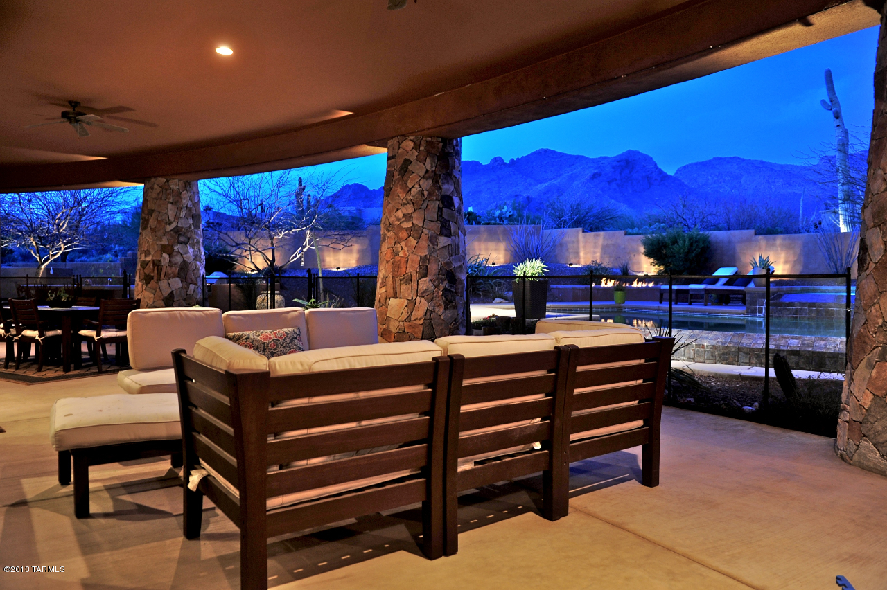 7598 N Mystic Canyon Drive