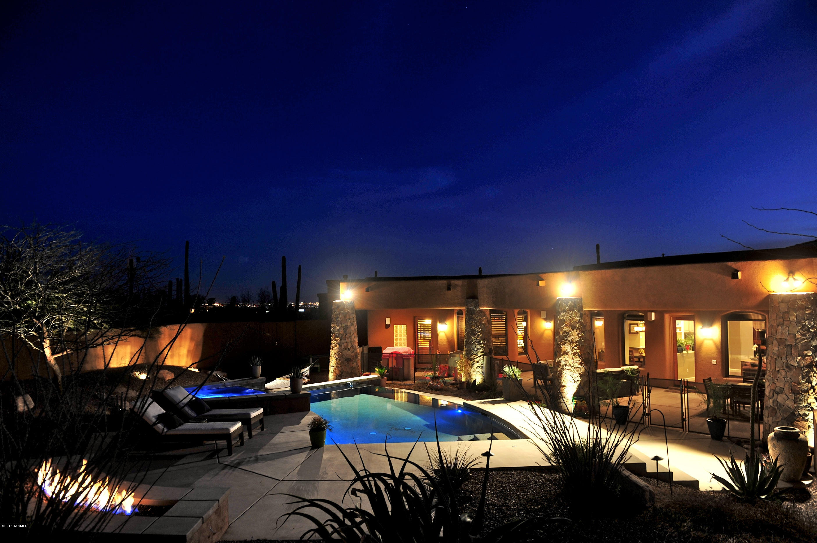 7598 N Mystic Canyon Drive