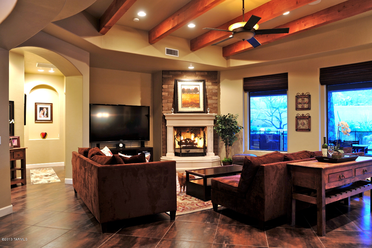 7598 N Mystic Canyon Drive