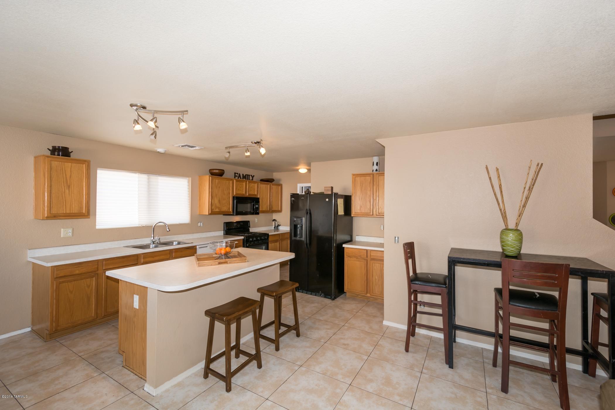 2618 W Calle Senor Roberto