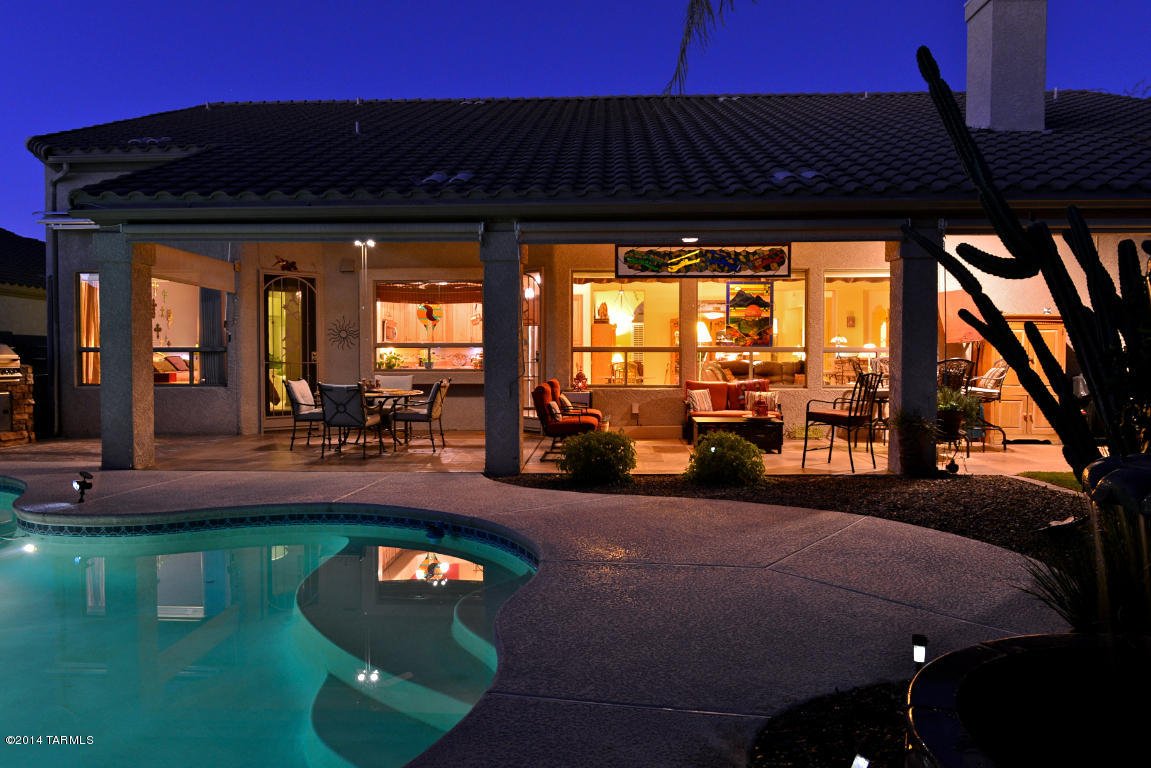 217 W Milbrae Springs Drive