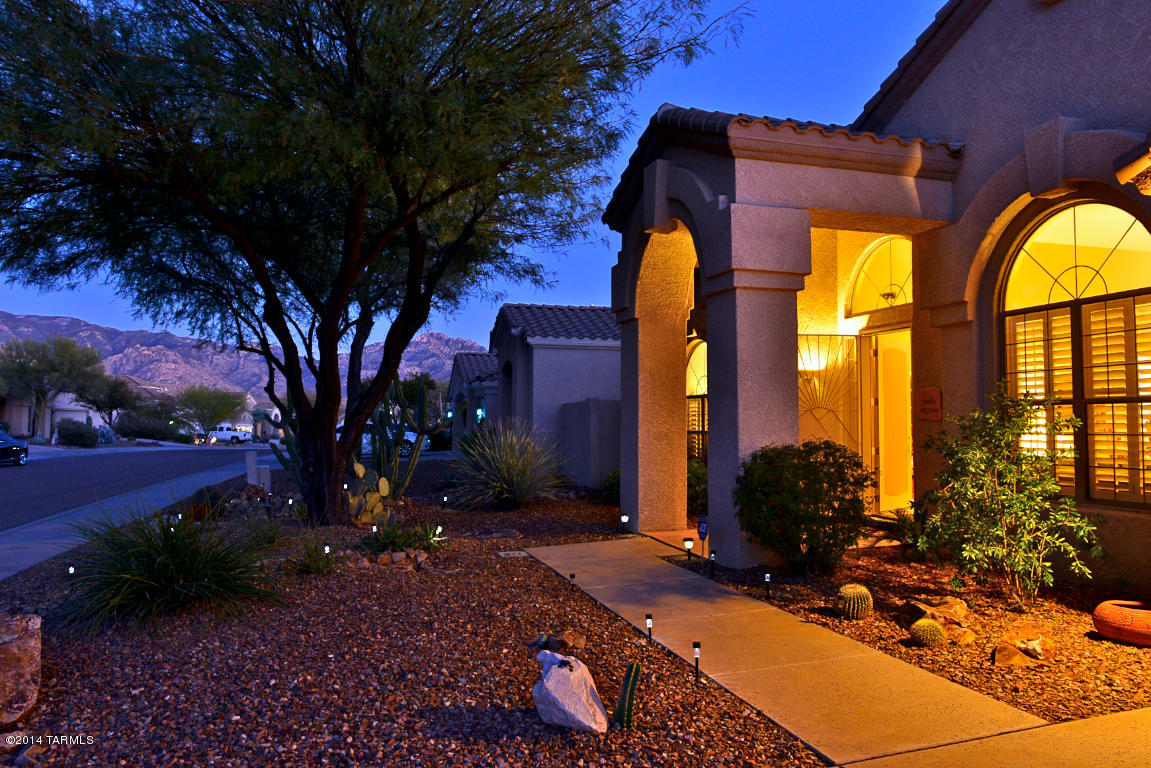 217 W Milbrae Springs Drive