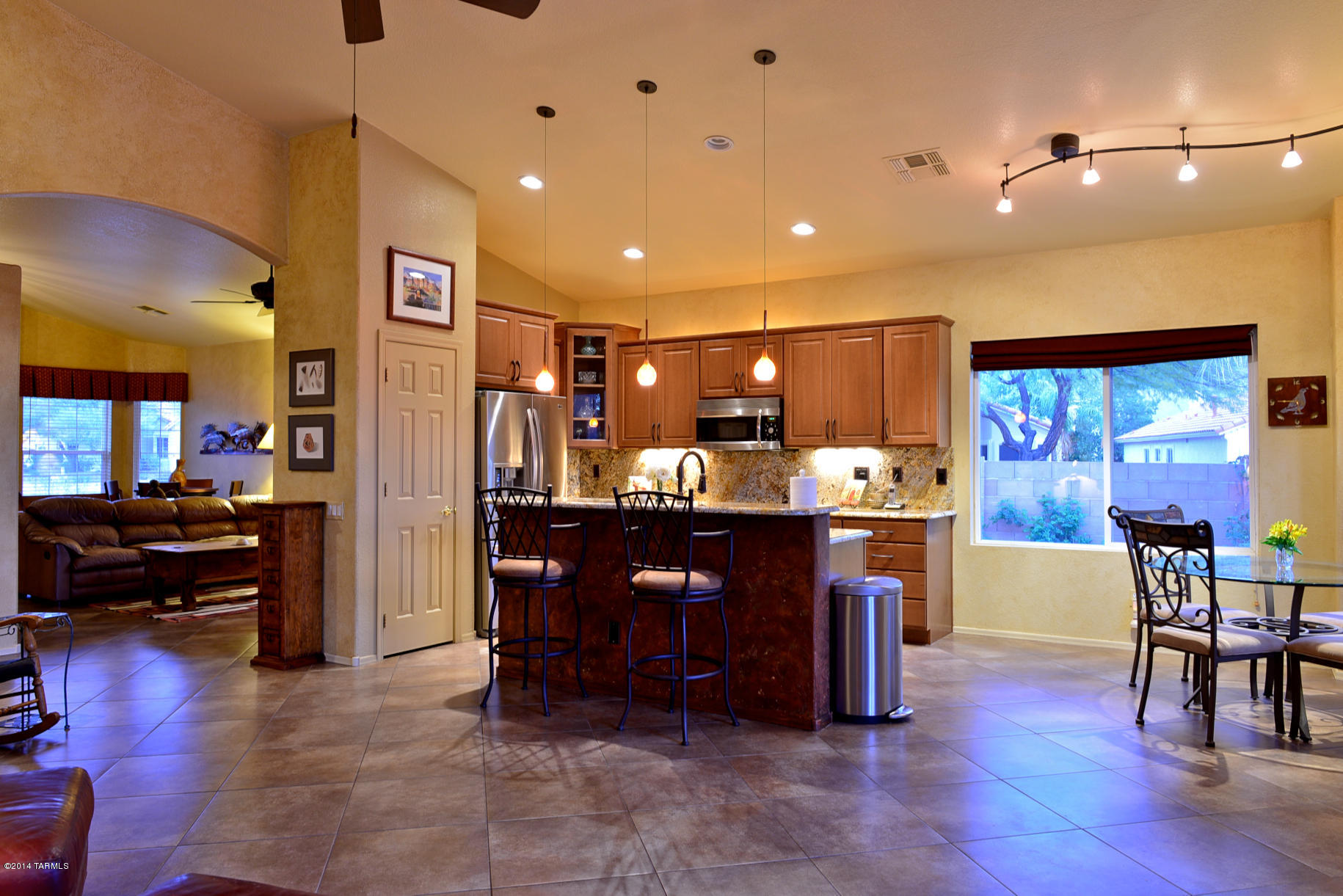 12184 N Seasons Loop