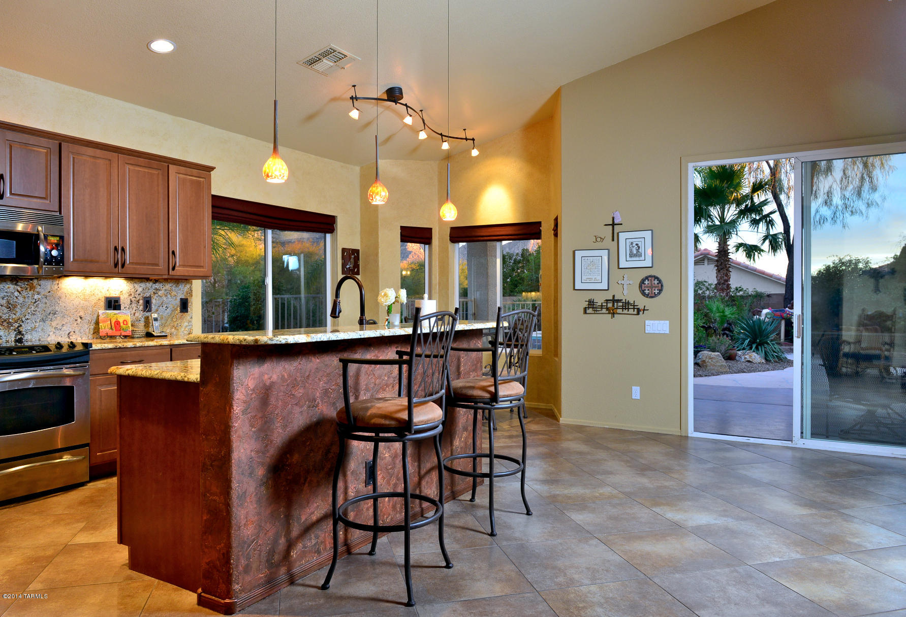 12184 N Seasons Loop