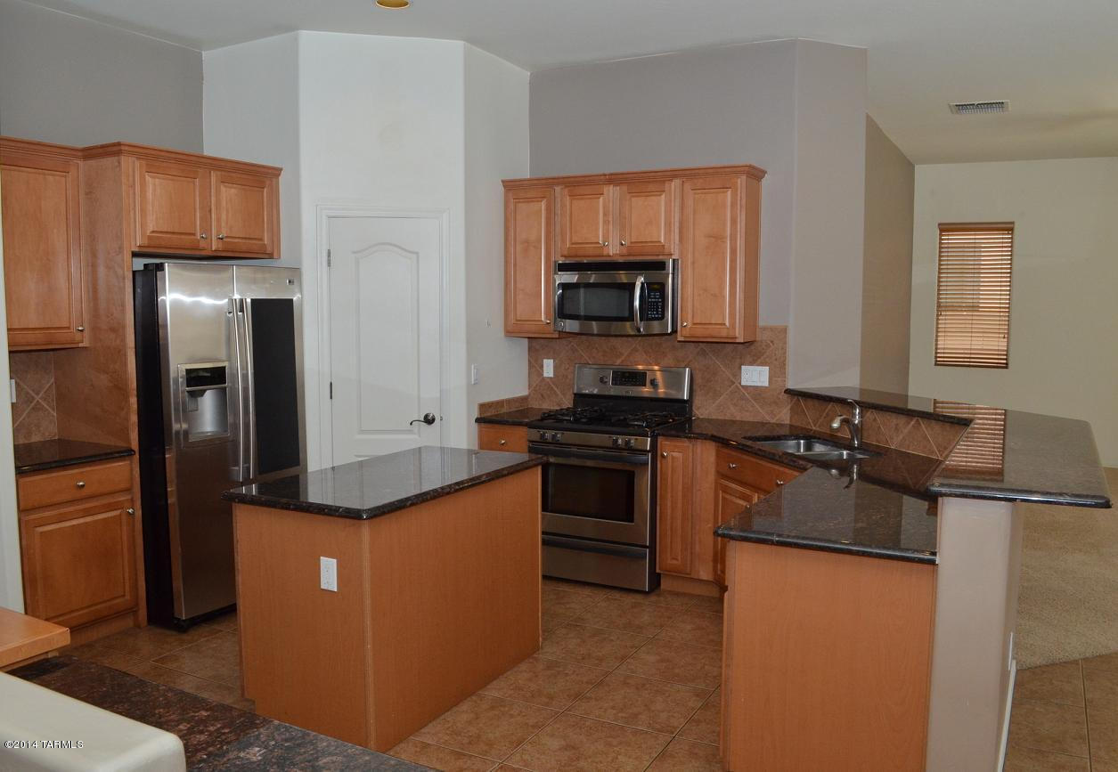 7117 W Autumn Gold Court