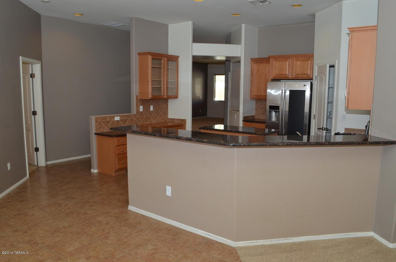 7117 W Autumn Gold Court