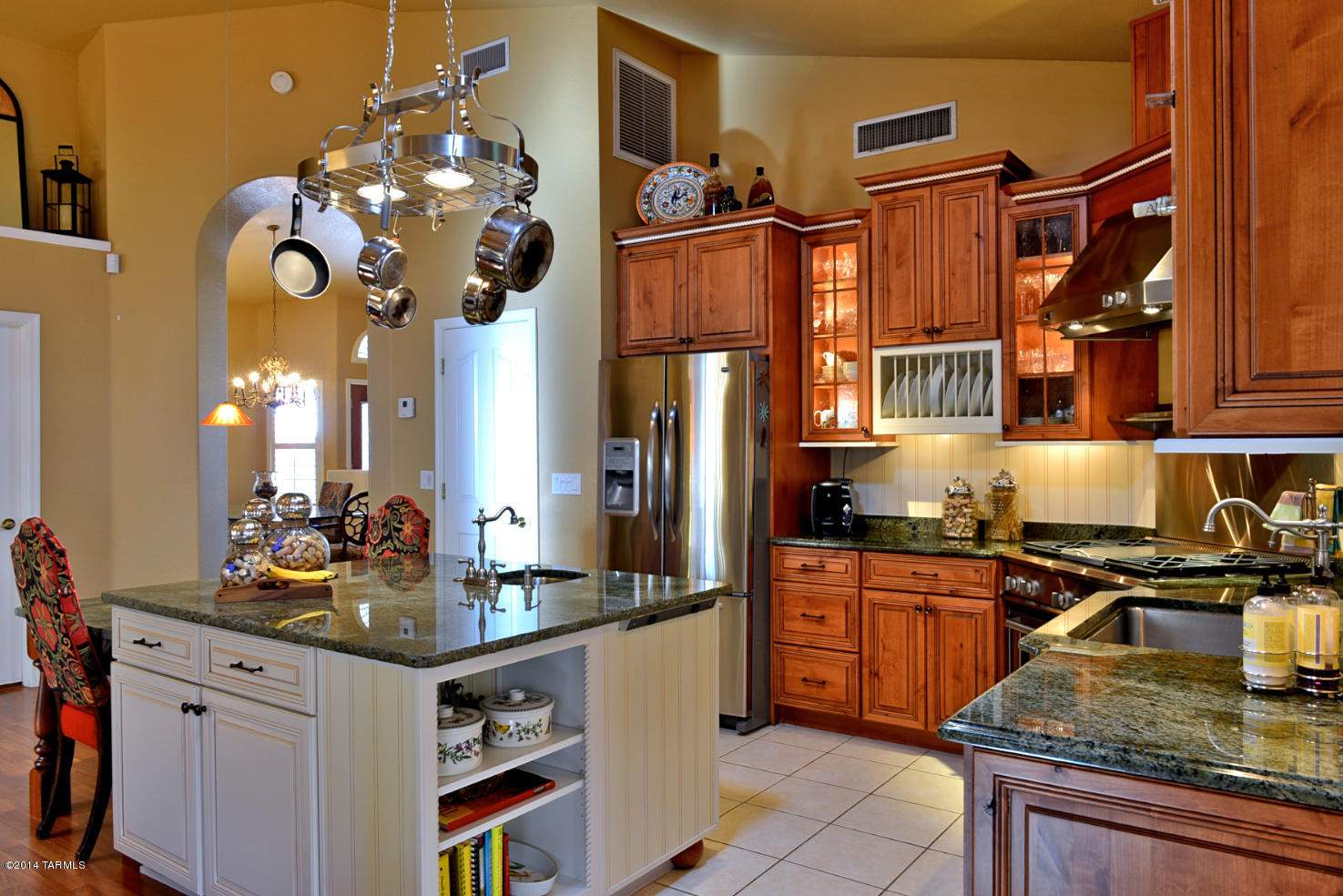 1548 W Sunridge Drive