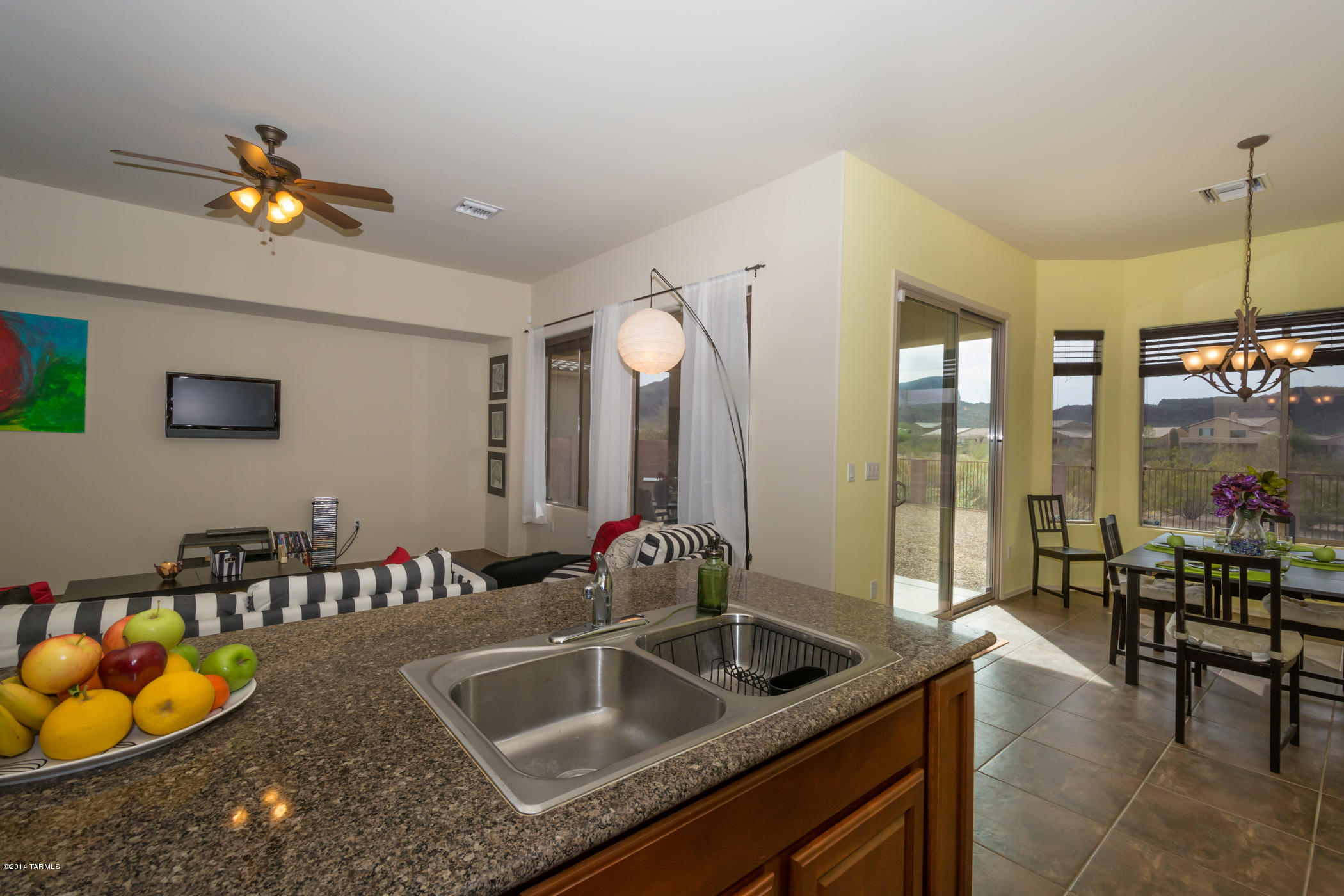 8523 N Shadow Wash Way