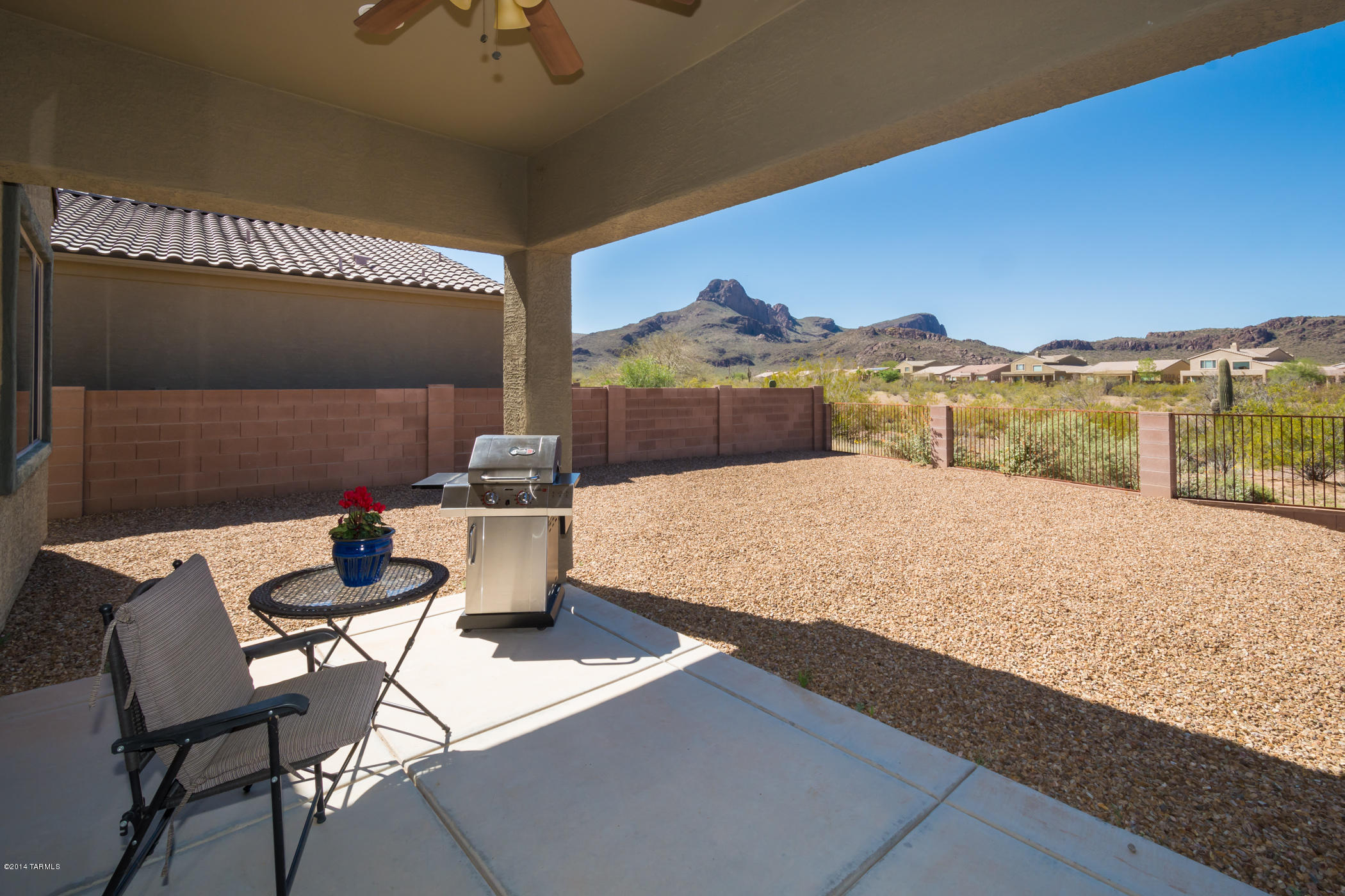 8523 N Shadow Wash Way