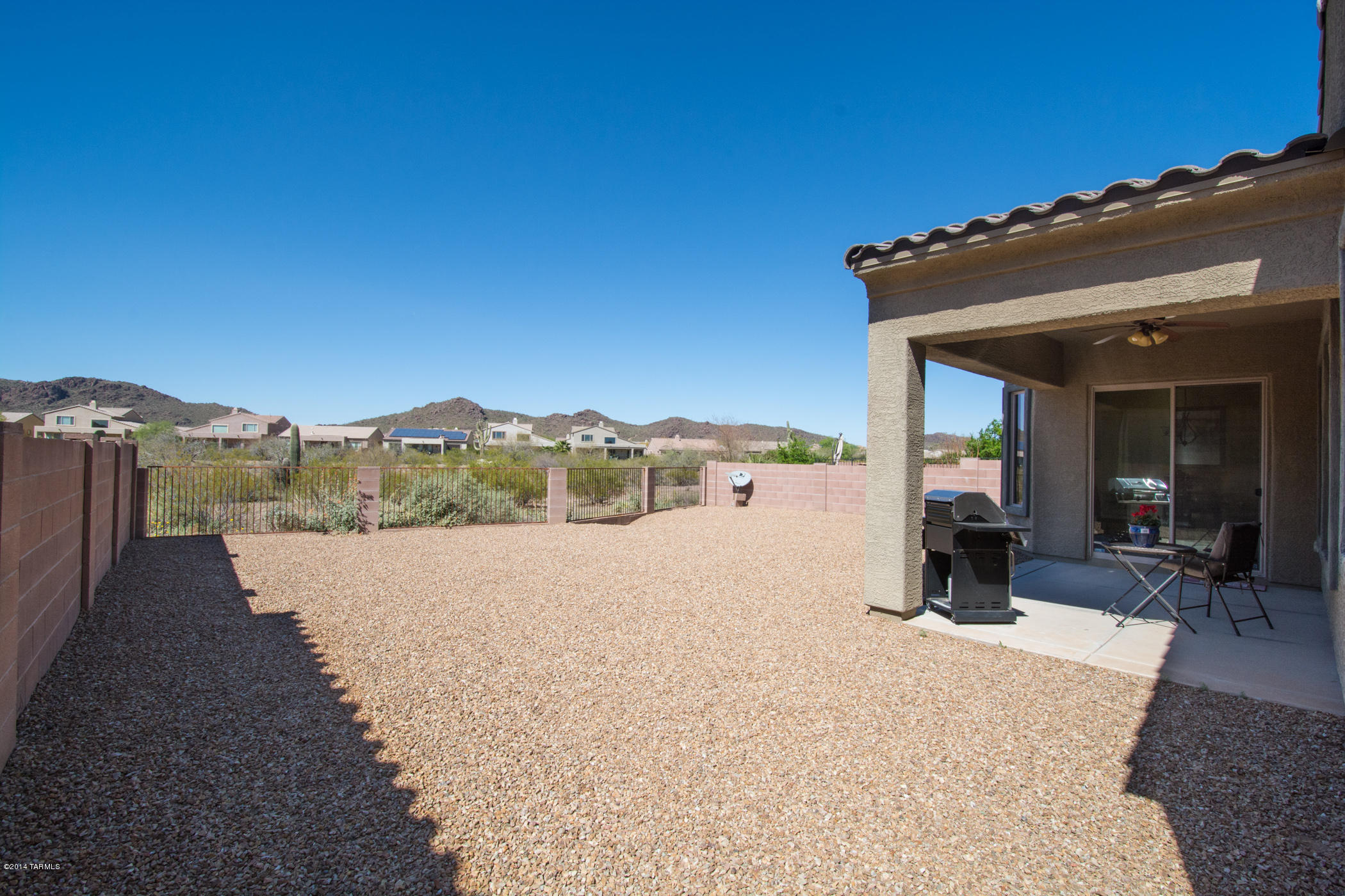 8523 N Shadow Wash Way