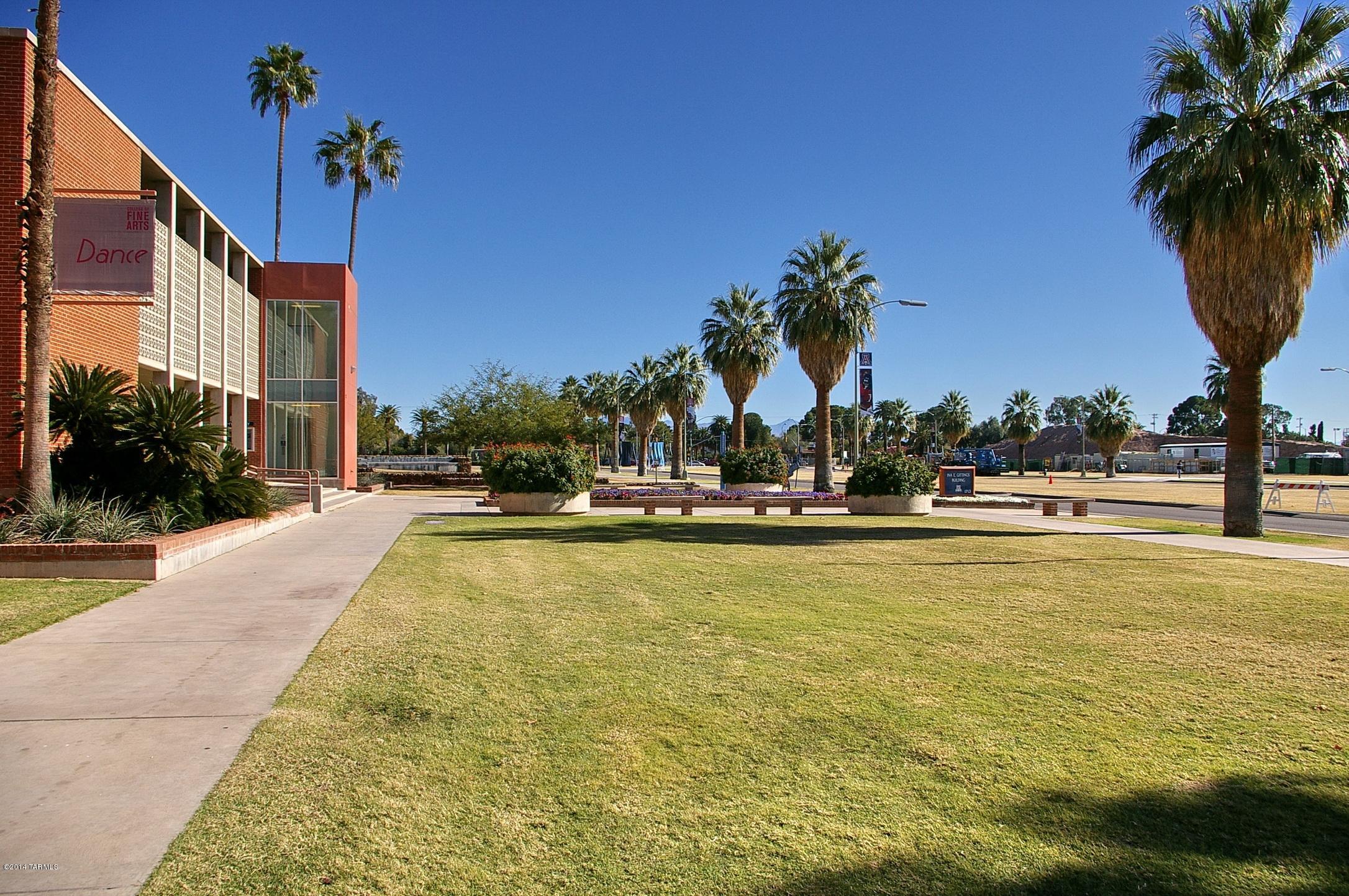 524 N El Camino Del Norte Unit: 526