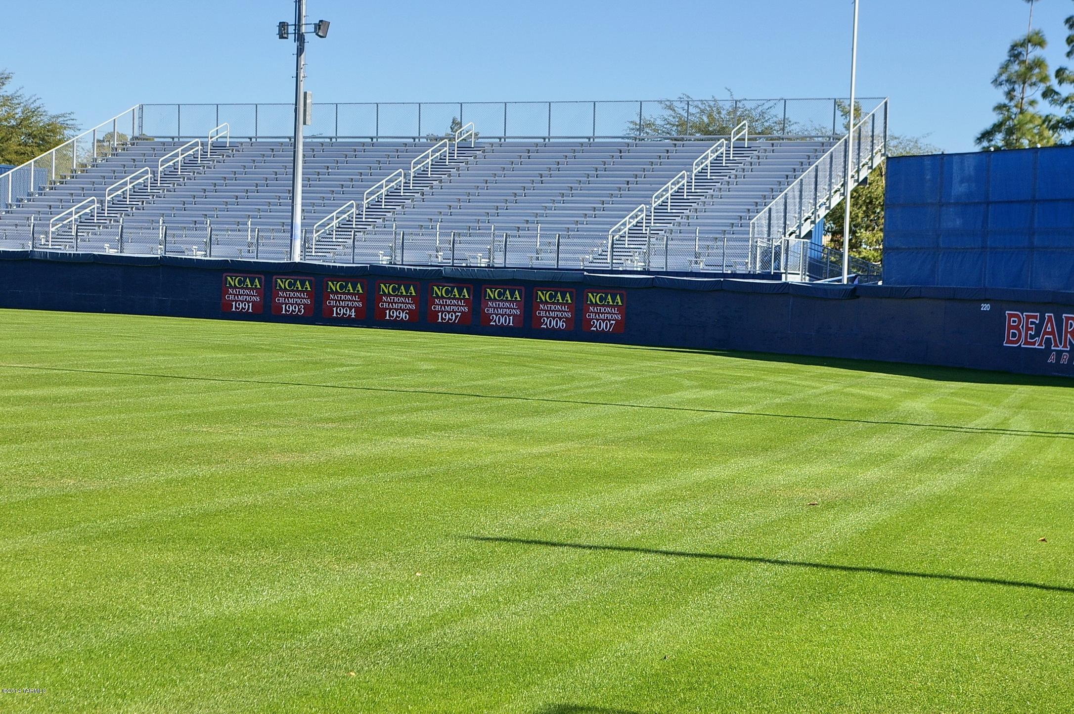 524 N El Camino Del Norte Unit: 526