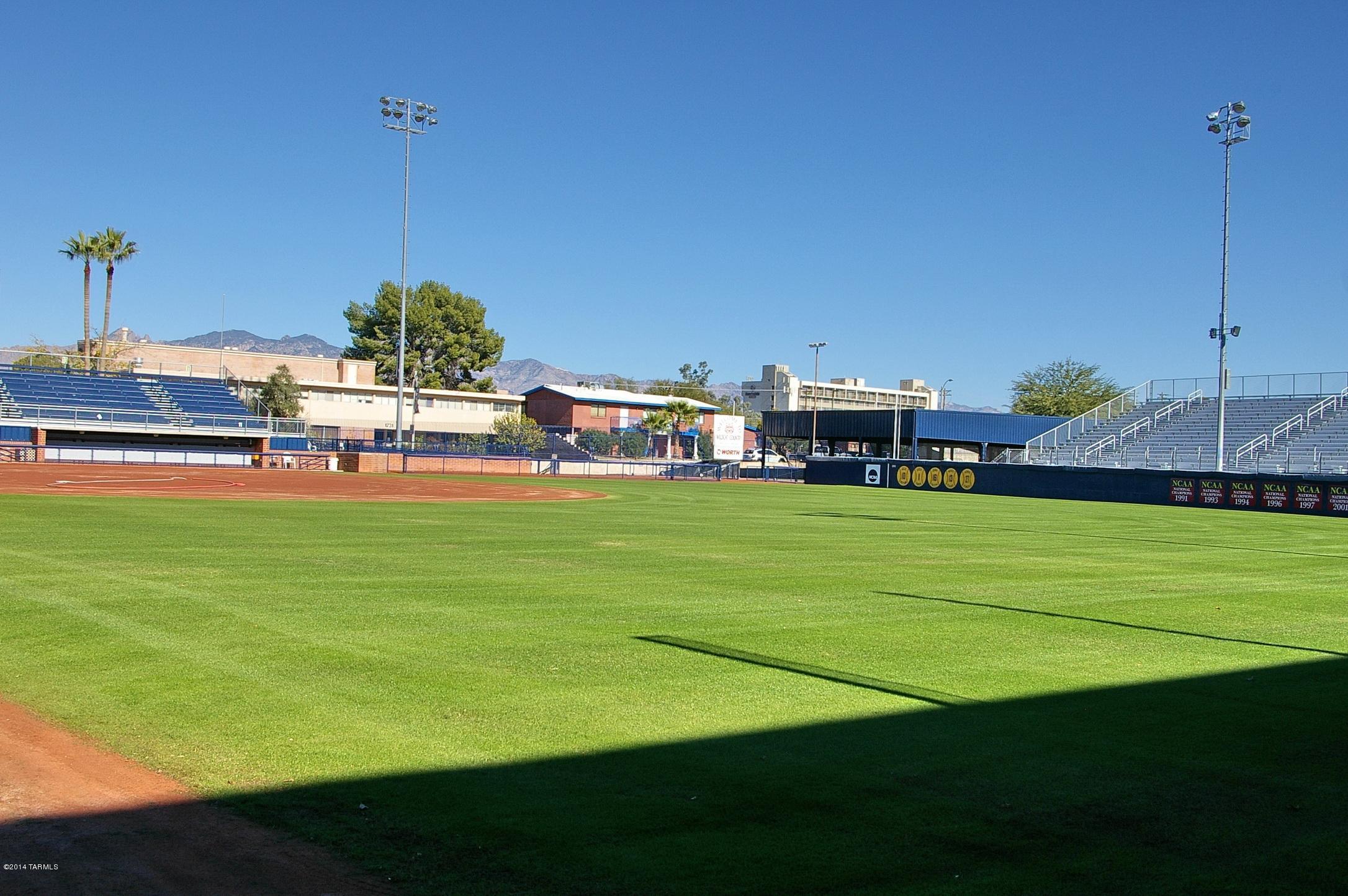 524 N El Camino Del Norte Unit: 526