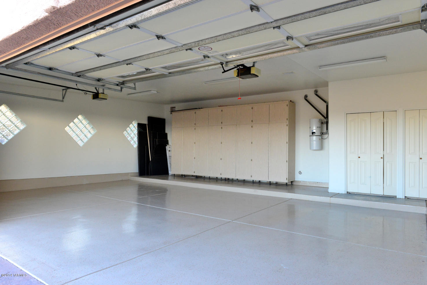 9830 N La Reserve Drive