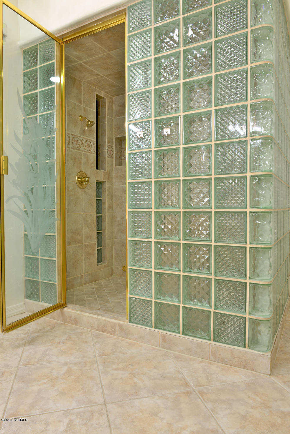 9830 N La Reserve Drive