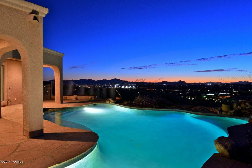 9830 N La Reserve Drive