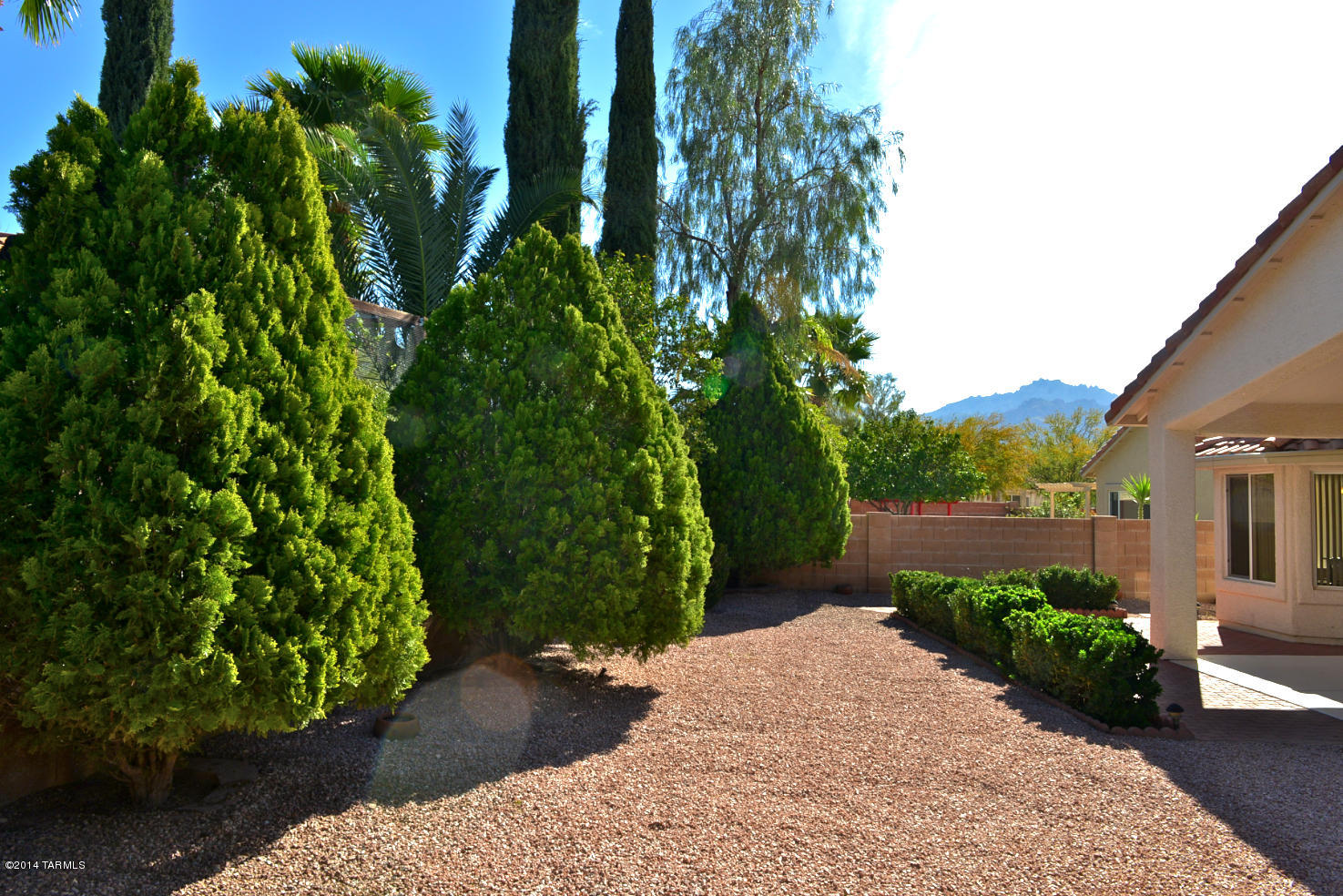 12138 N Seasons Loop